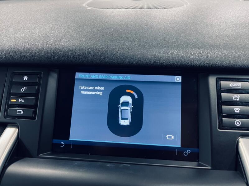 LAND ROVER DISCOVERY SPORT