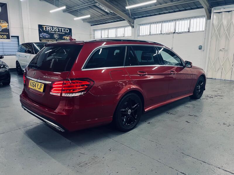 MERCEDES-BENZ E CLASS