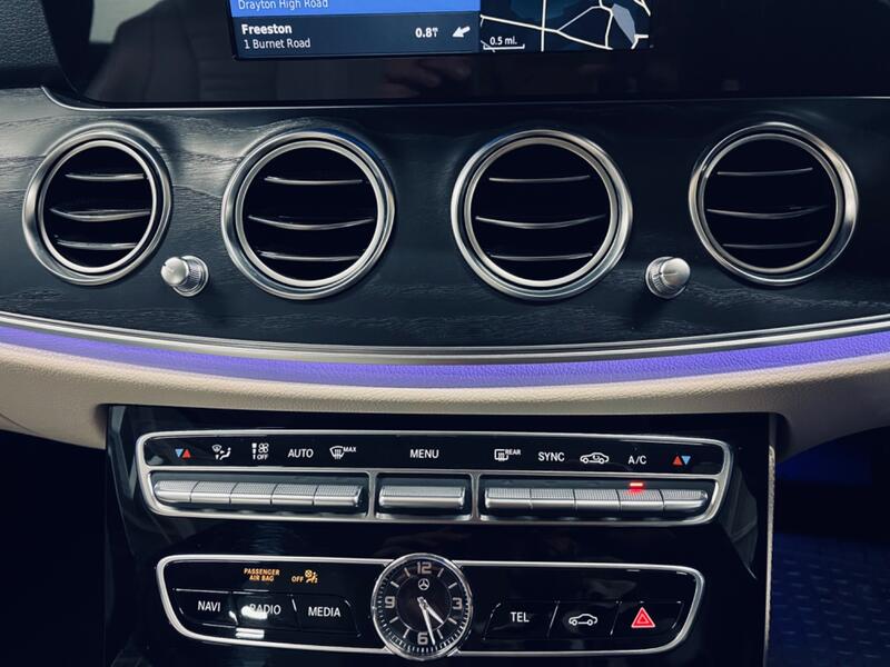 MERCEDES-BENZ E CLASS