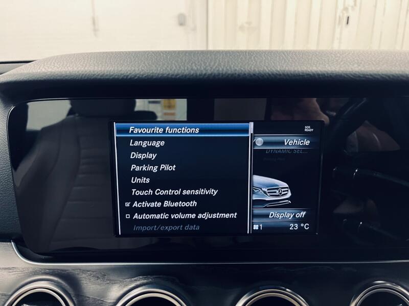 MERCEDES-BENZ E CLASS