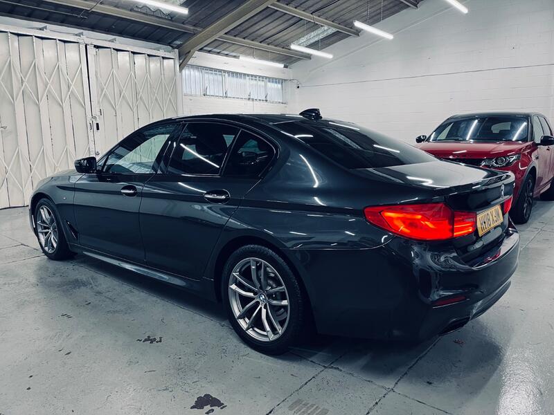 BMW 5 SERIES