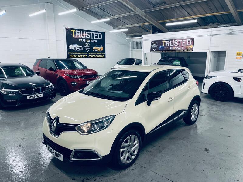 RENAULT CAPTUR