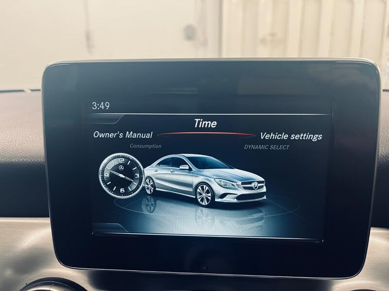 MERCEDES-BENZ CLA