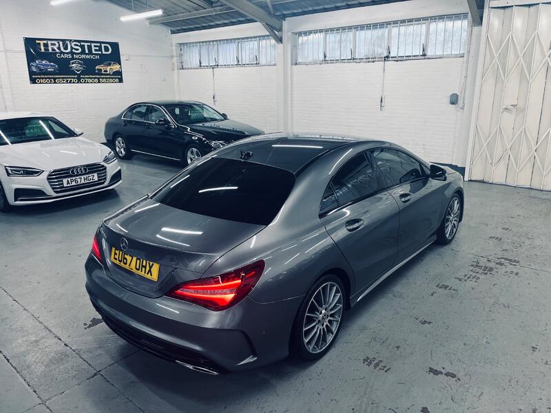 MERCEDES-BENZ CLA