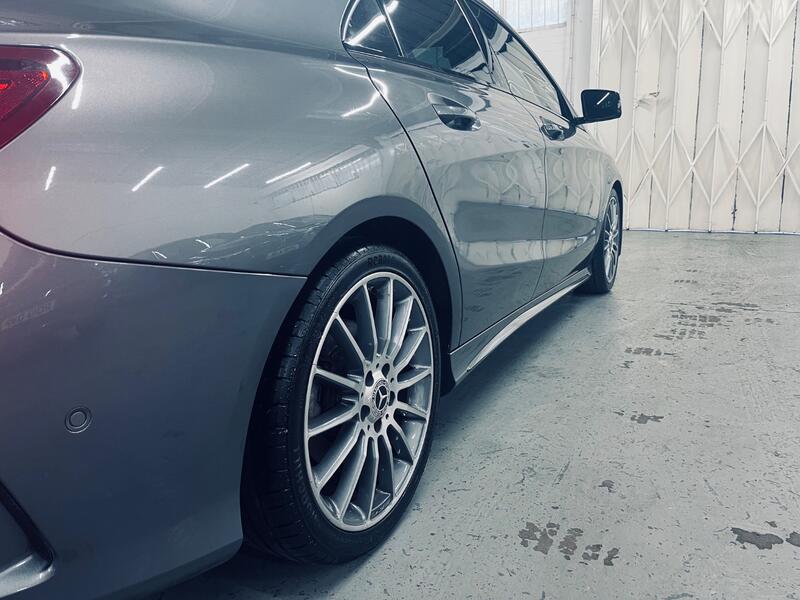MERCEDES-BENZ CLA