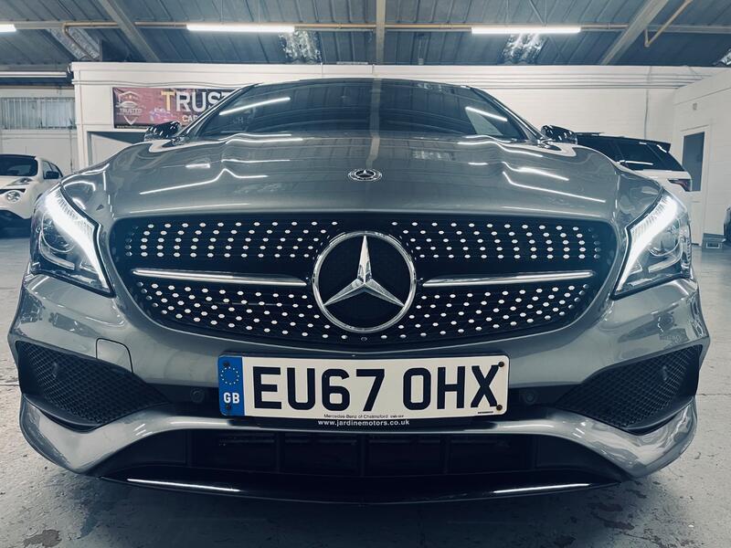 MERCEDES-BENZ CLA