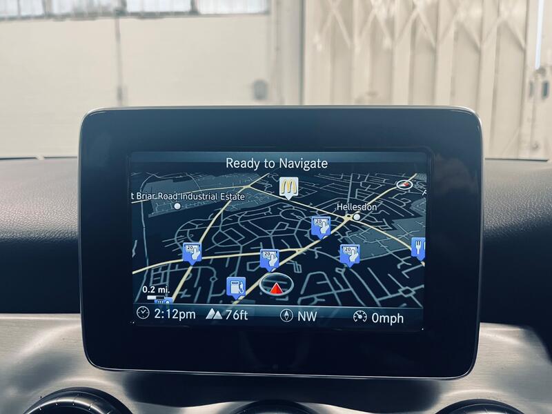 MERCEDES-BENZ CLA