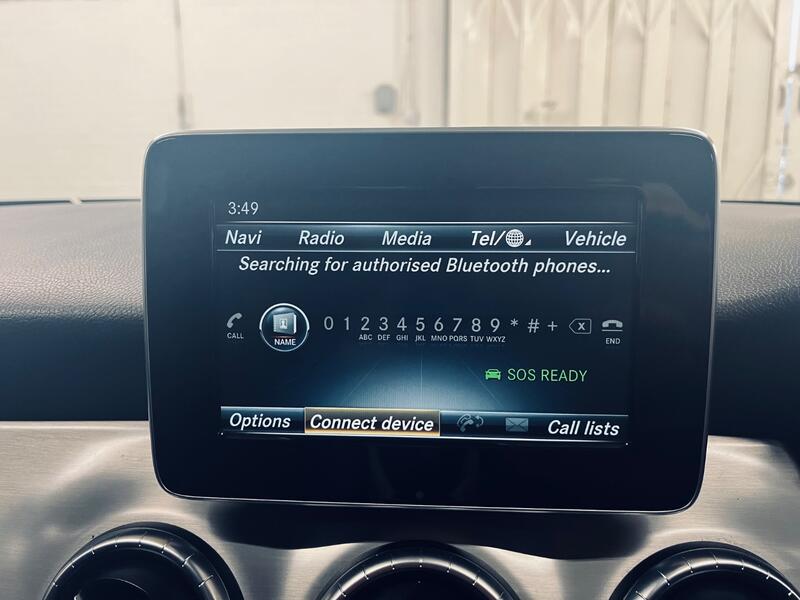 MERCEDES-BENZ CLA
