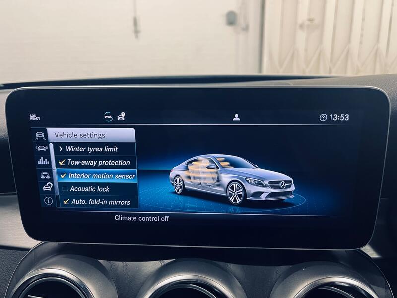 MERCEDES-BENZ C CLASS