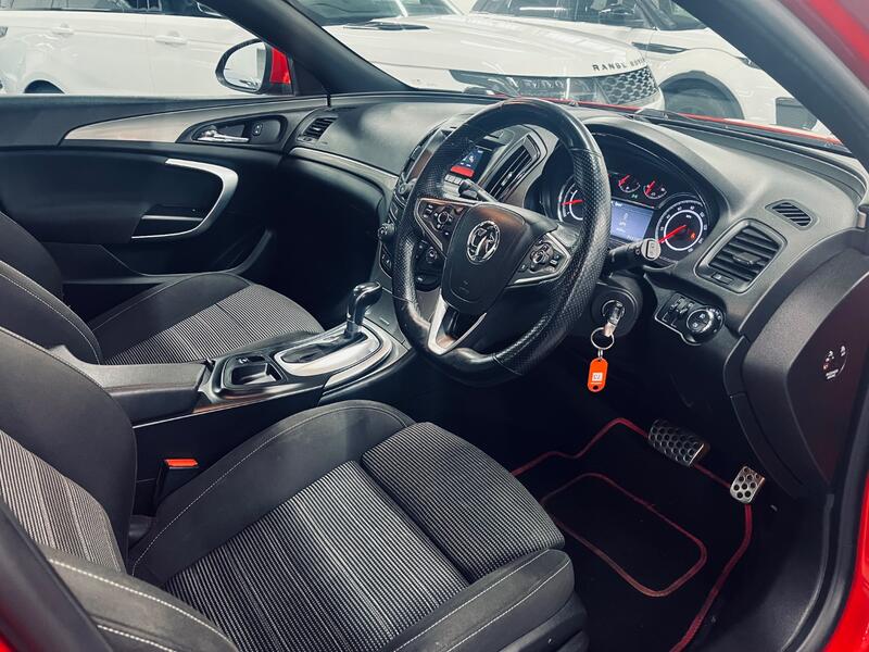 VAUXHALL INSIGNIA