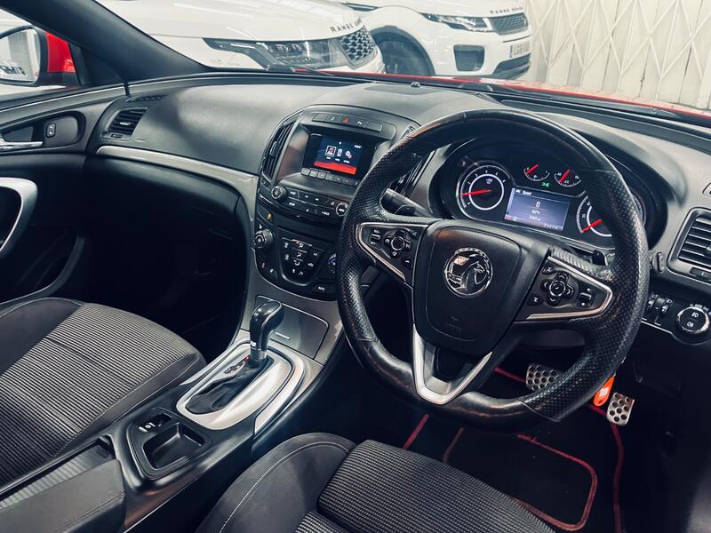 VAUXHALL INSIGNIA