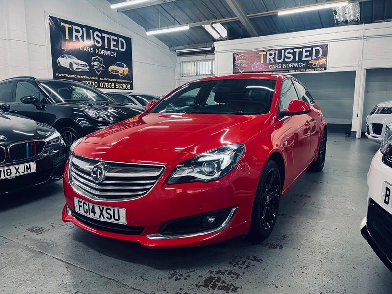 VAUXHALL INSIGNIA