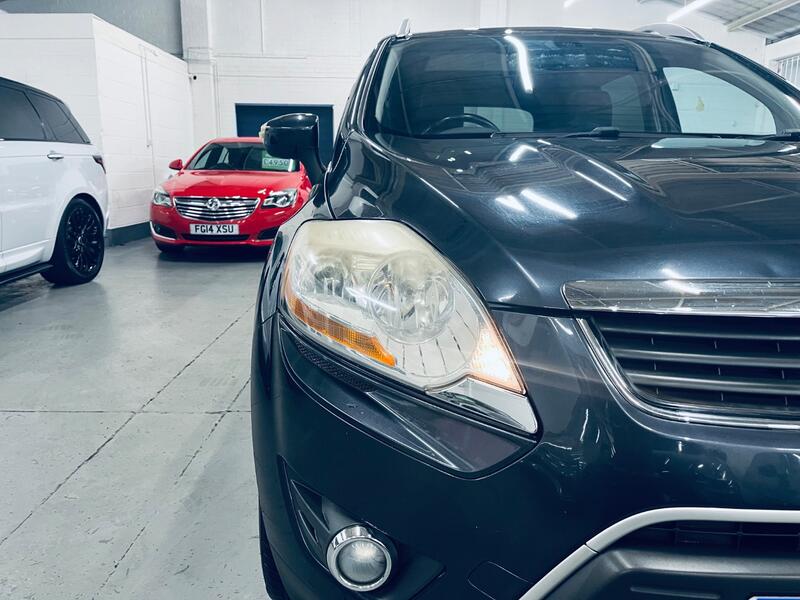 FORD KUGA