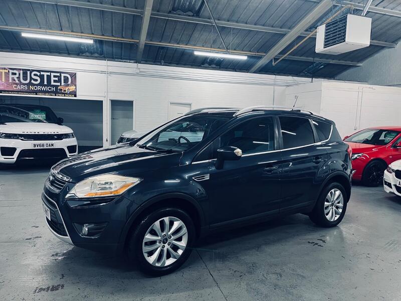 FORD KUGA