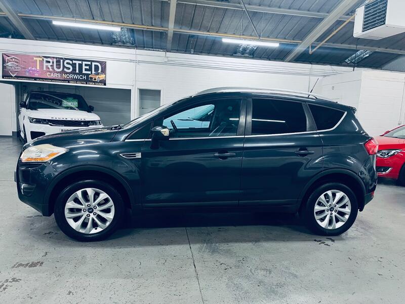 FORD KUGA
