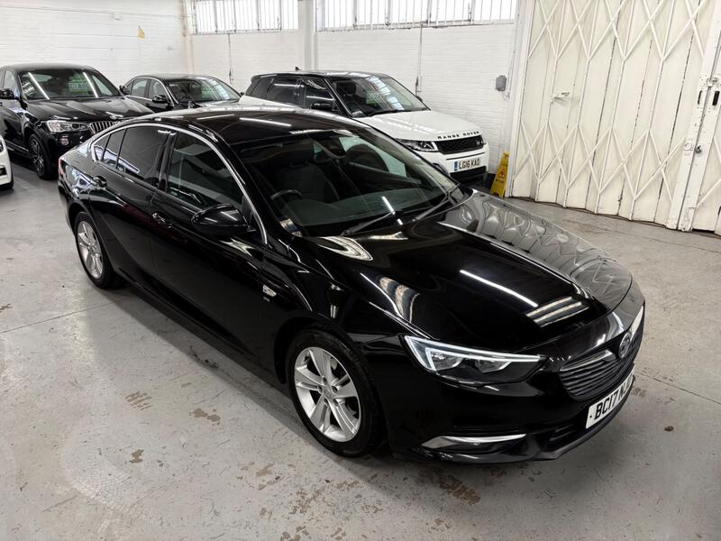 VAUXHALL INSIGNIA