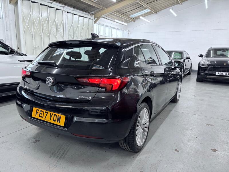 VAUXHALL ASTRA