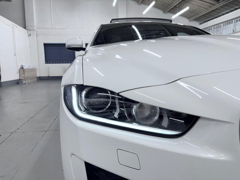 JAGUAR XE