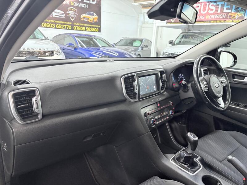 KIA SPORTAGE