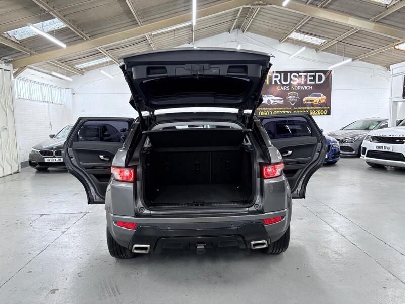 LAND ROVER RANGE ROVER EVOQUE