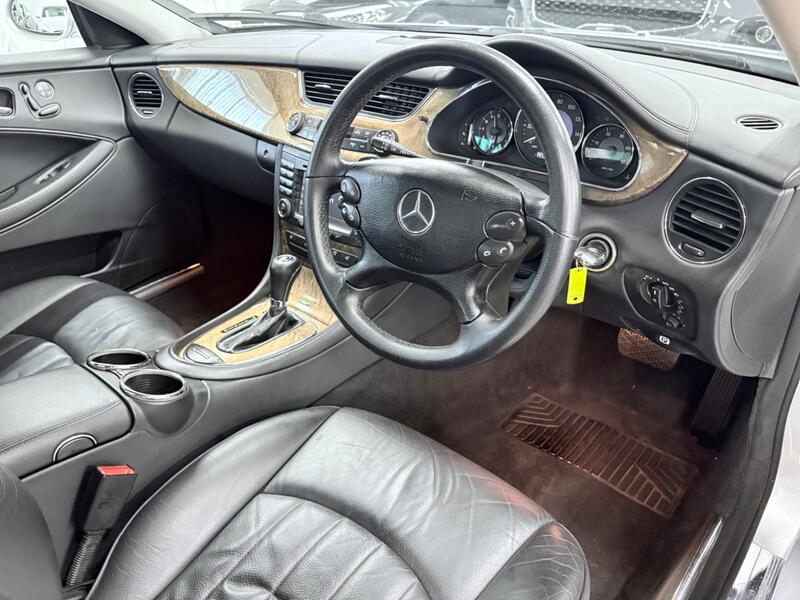MERCEDES-BENZ CLS
