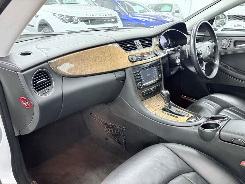 MERCEDES-BENZ CLS