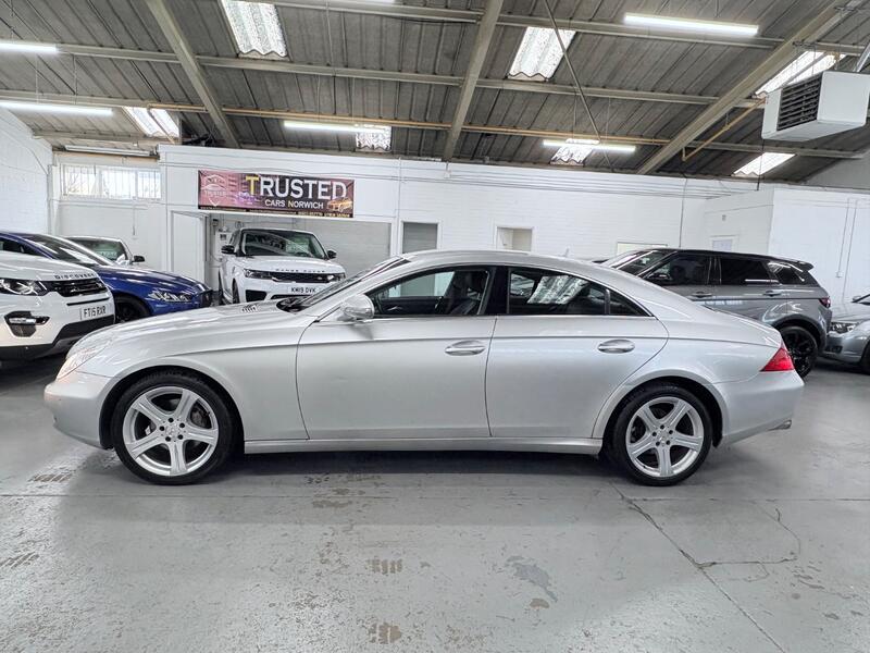 MERCEDES-BENZ CLS