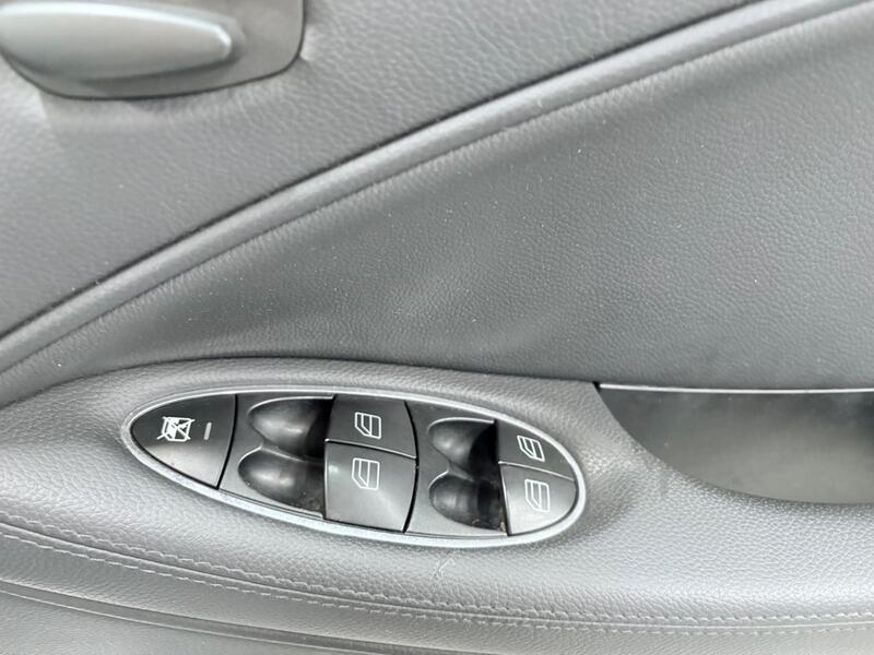 MERCEDES-BENZ CLS