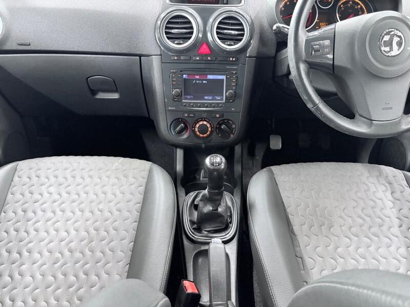 VAUXHALL CORSA